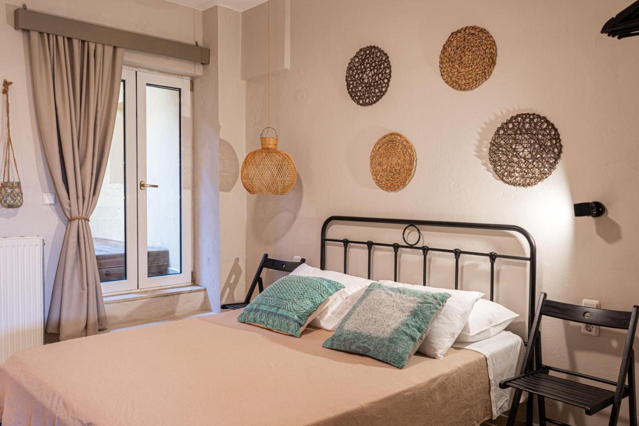 Arismari Cretan Holiday Home Angouselianá Eksteriør billede